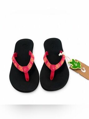 OluKai Kids Black Sandals with Pink Red Patterned Straps